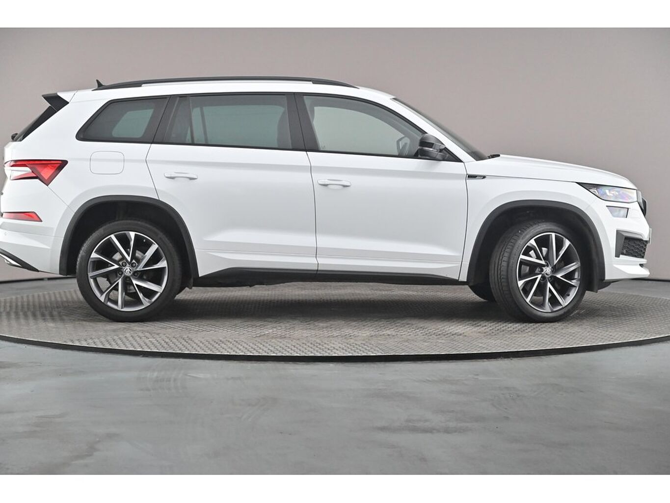 SKODA Kodiaq SportLine (7 seats) 2.0 TDI 150 PS 4x4 DSG