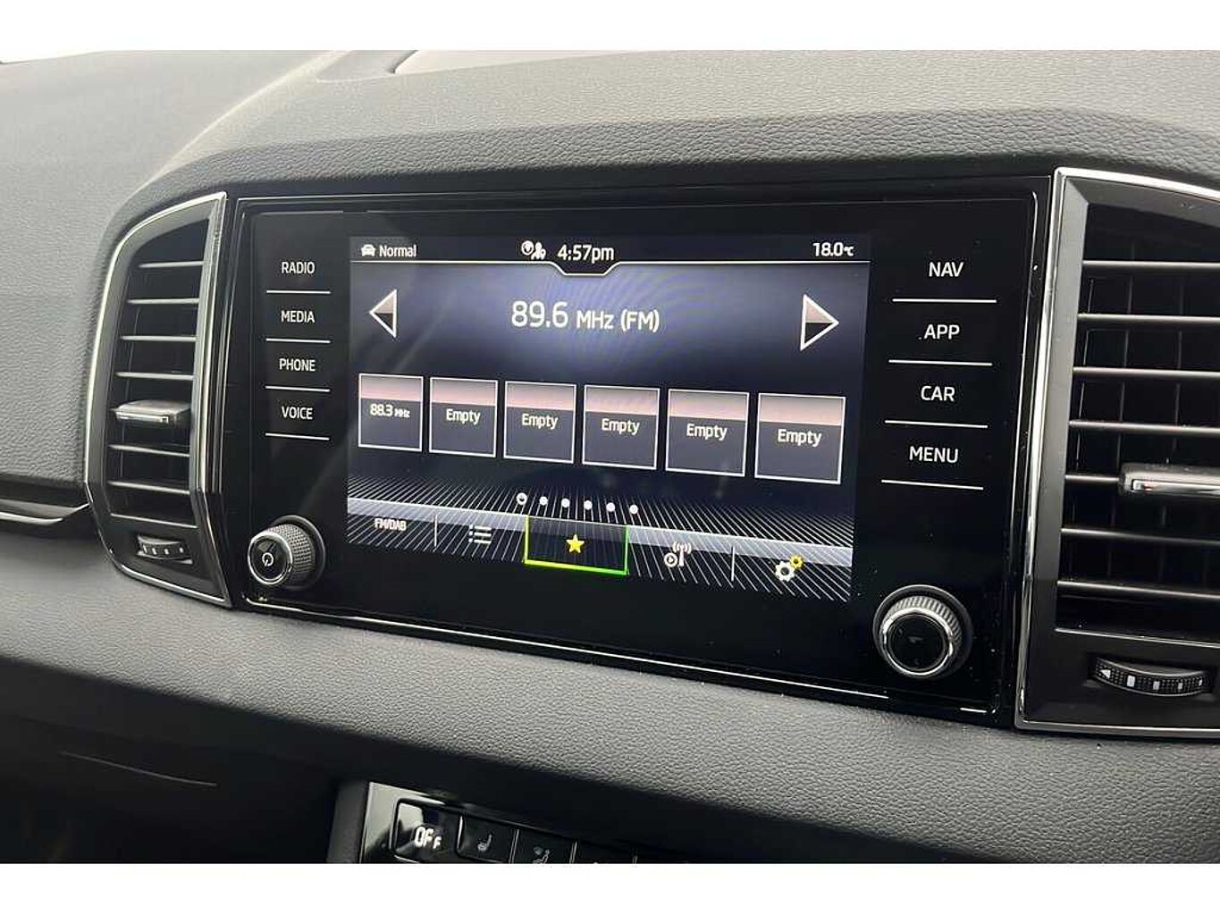 SKODA Karoq SE L 1.5 TSI 150 PS DSG