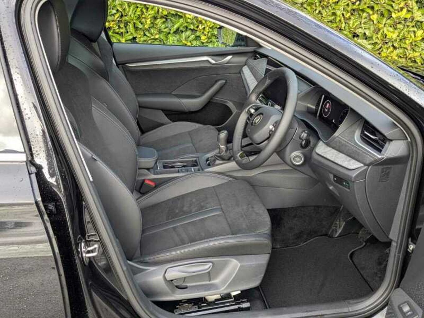 SKODA OCTAVIA 1.5 TSI 150 SE L 5dr