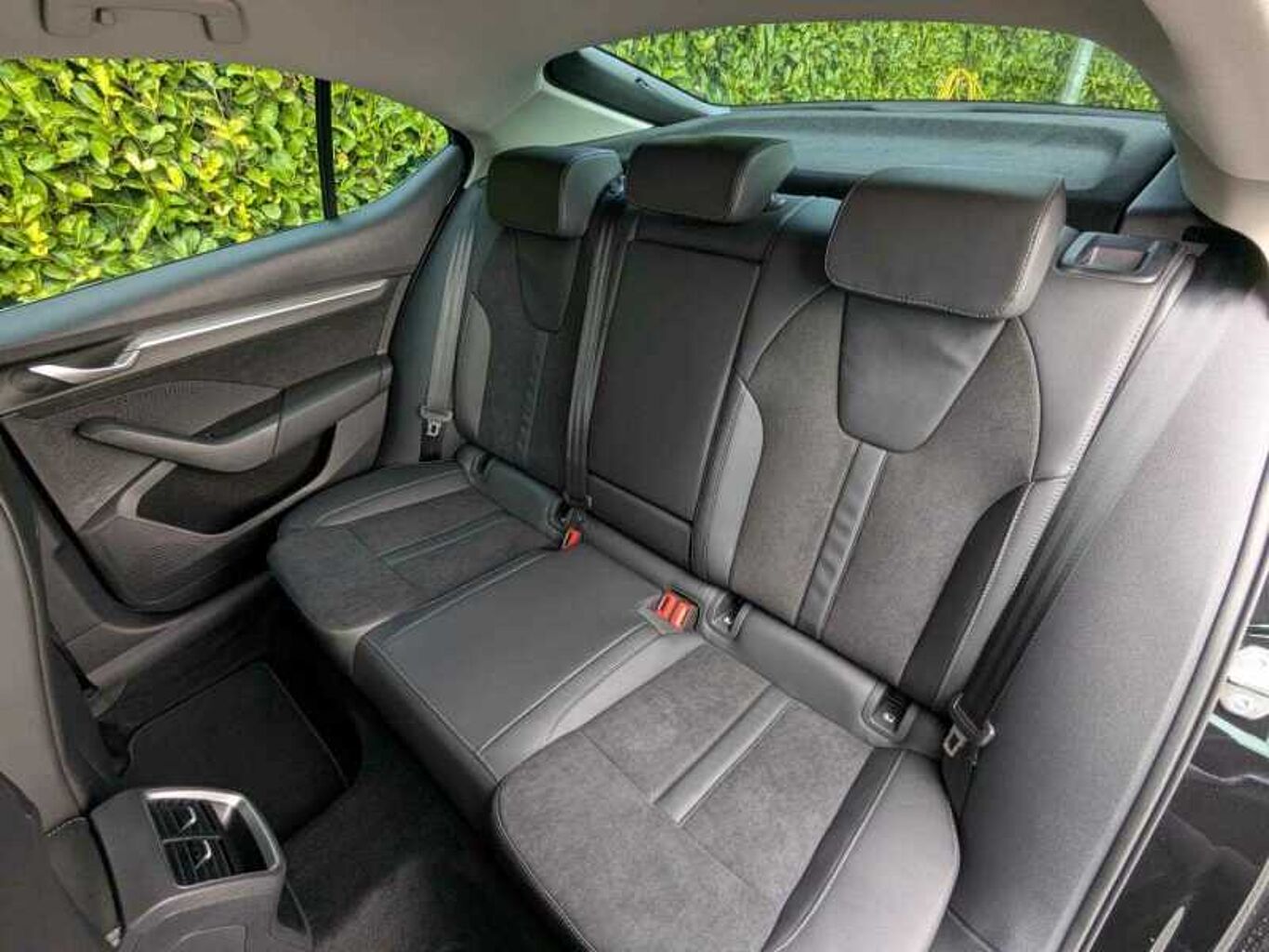 SKODA OCTAVIA 1.5 TSI 150 SE L 5dr