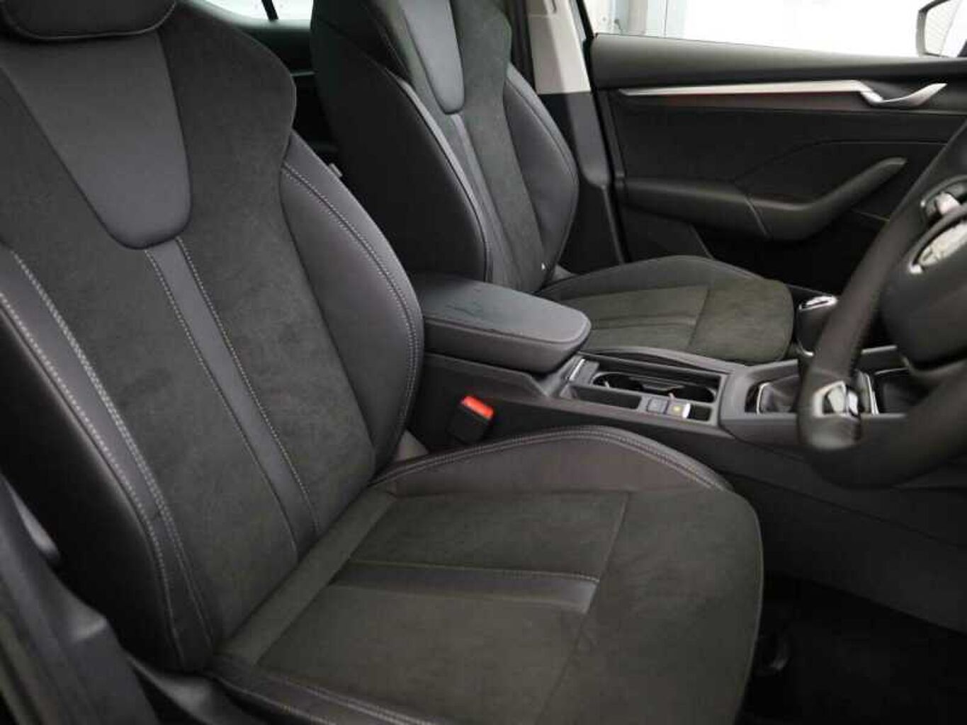 SKODA OCTAVIA 1.5 TSI 150 SE L 5dr