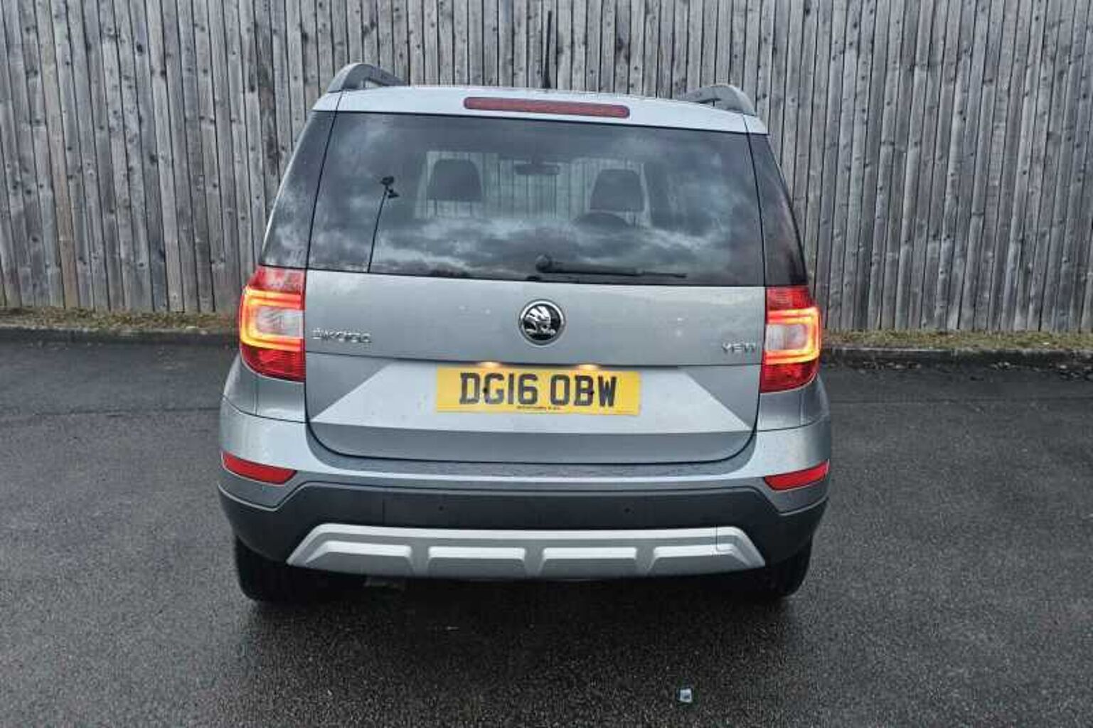 SKODA Yeti Yeti 1.2 TSI (110PS) SE L Outdoor DSG 5-Dr