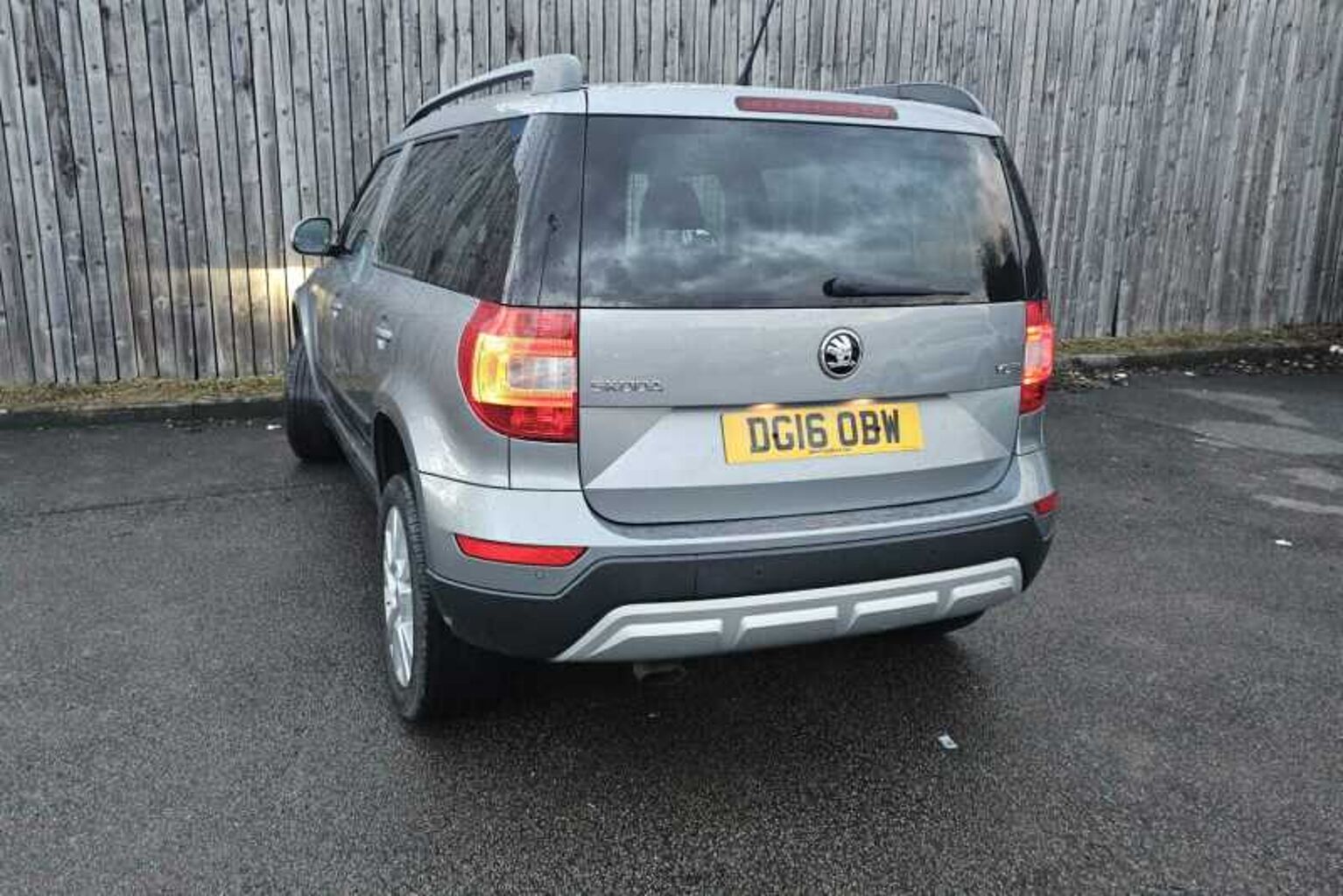 SKODA Yeti Yeti 1.2 TSI (110PS) SE L Outdoor DSG 5-Dr