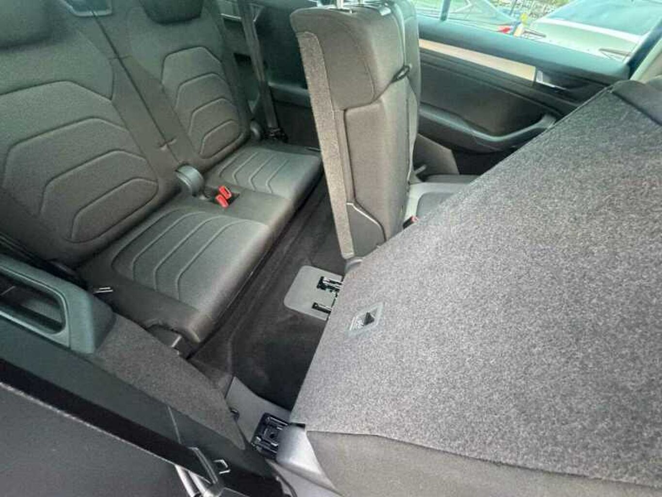 SKODA KODIAQ 1.5 TSI SE Drive 5dr DSG [7 Seat]
