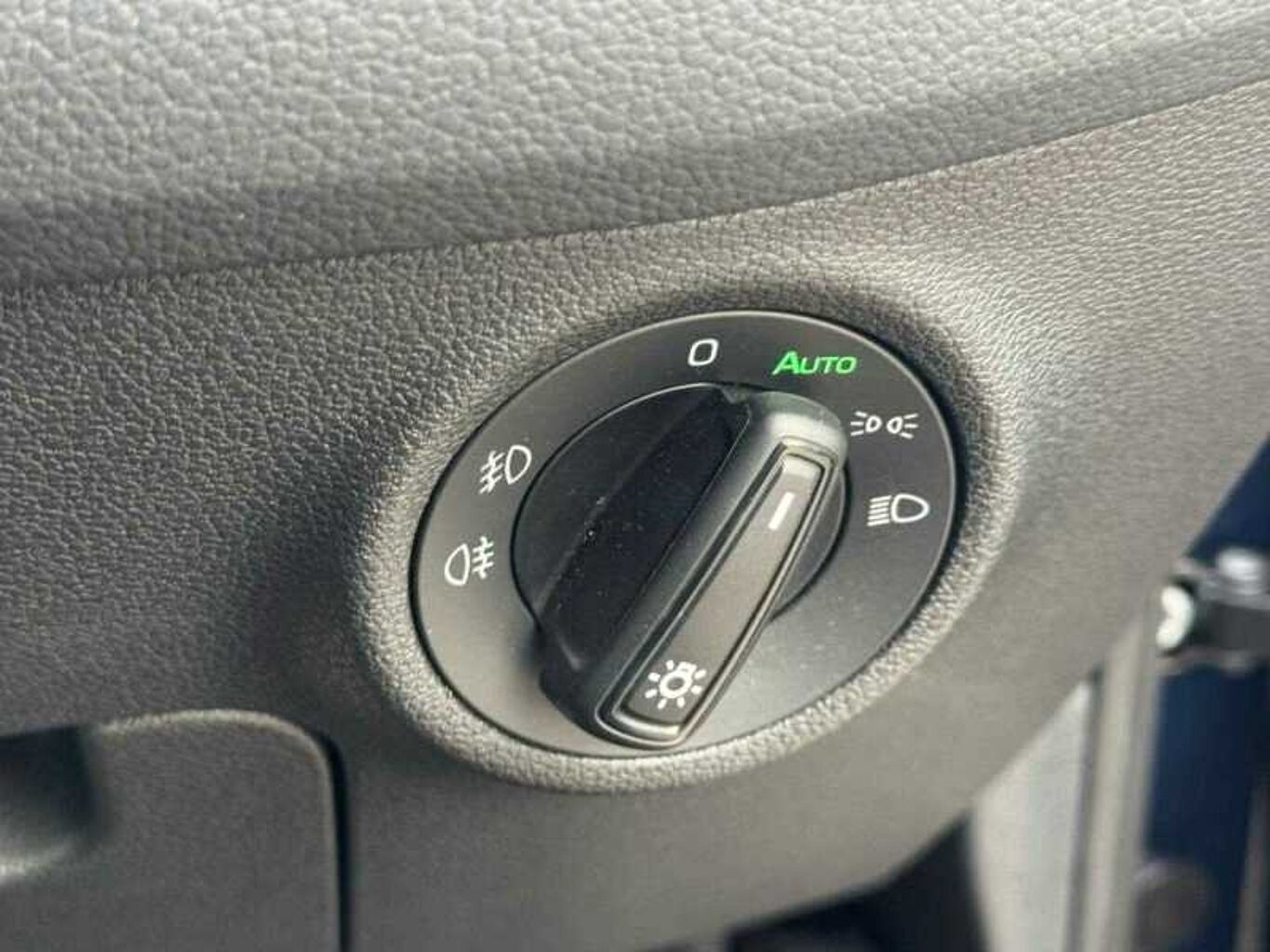 SKODA KODIAQ 1.5 TSI SE Drive 5dr DSG [7 Seat]