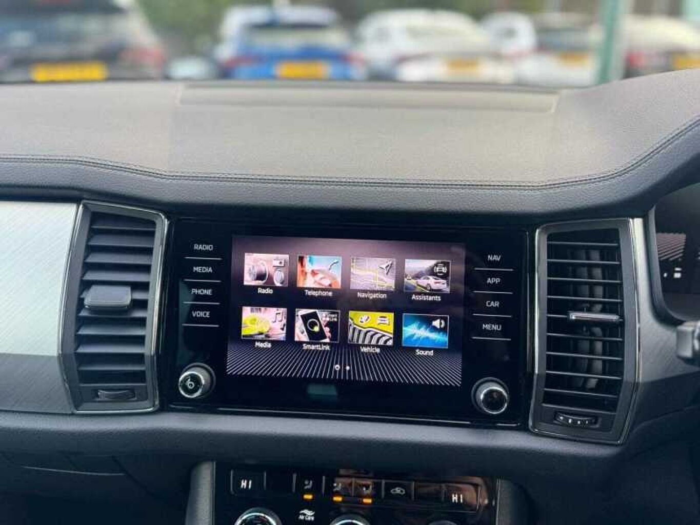 SKODA KODIAQ 1.5 TSI SE Drive 5dr DSG [7 Seat]