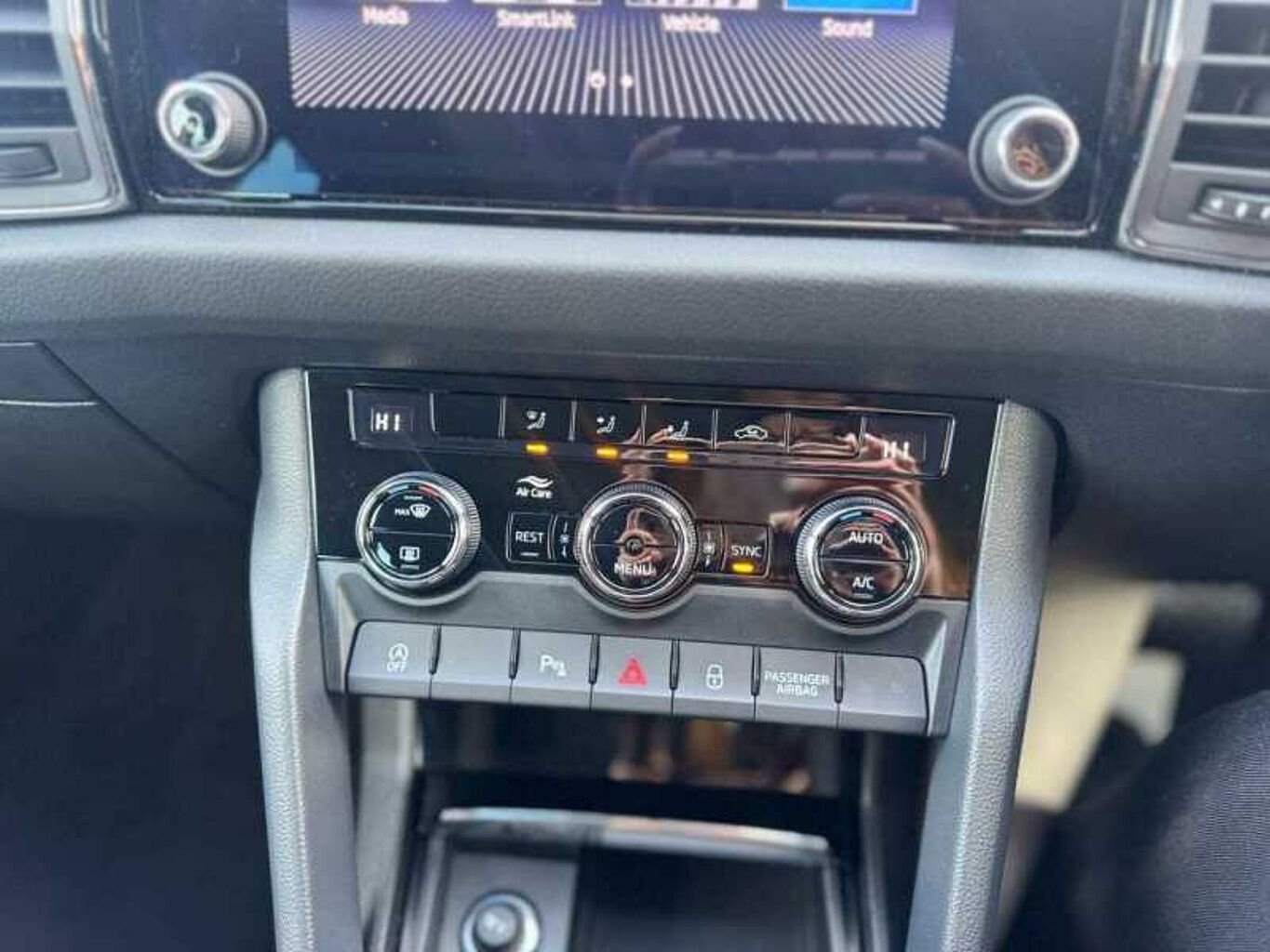 SKODA KODIAQ 1.5 TSI SE Drive 5dr DSG [7 Seat]