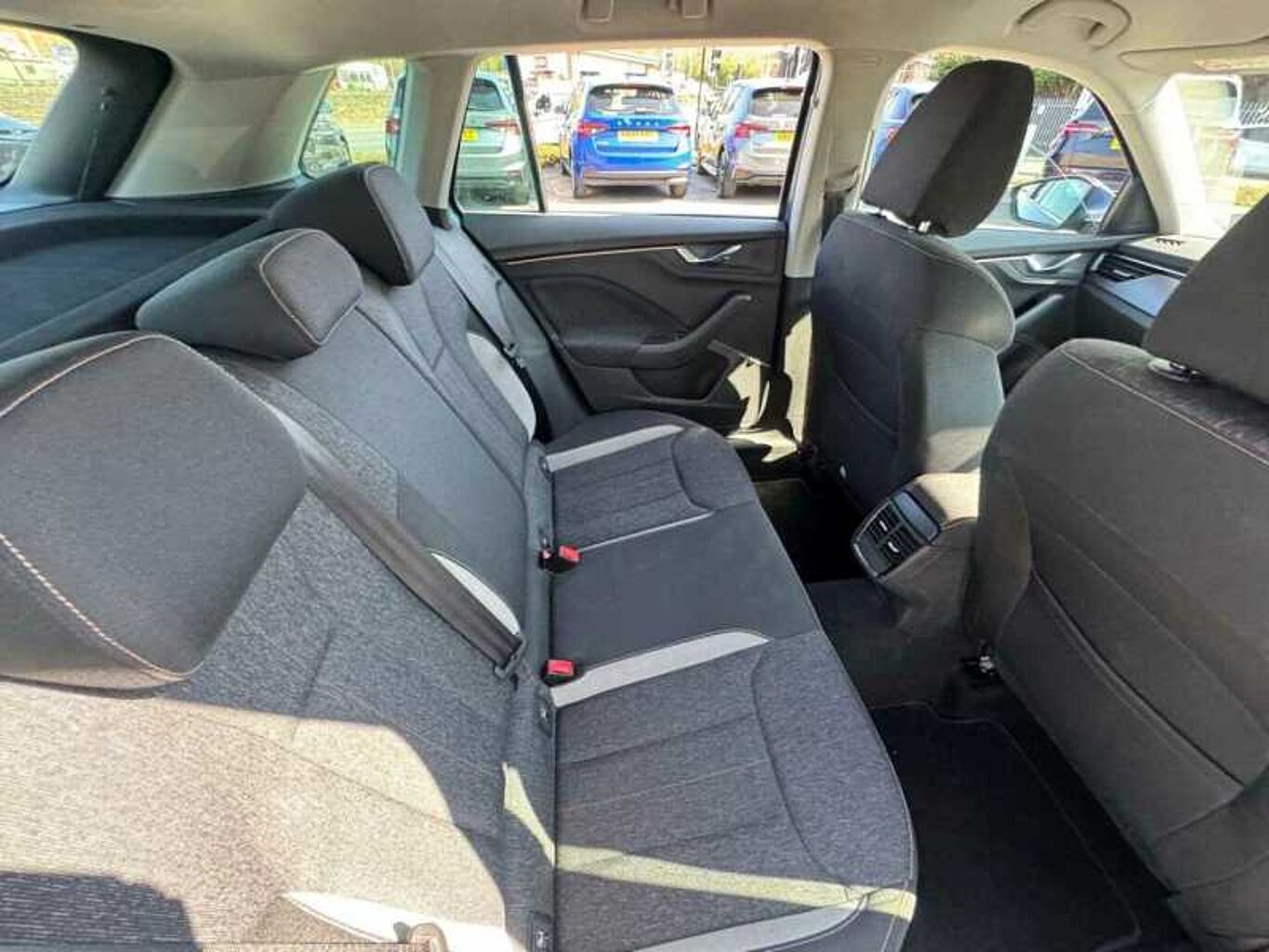 SKODA Kamiq 1.0 TSI (109ps) SE L SUV