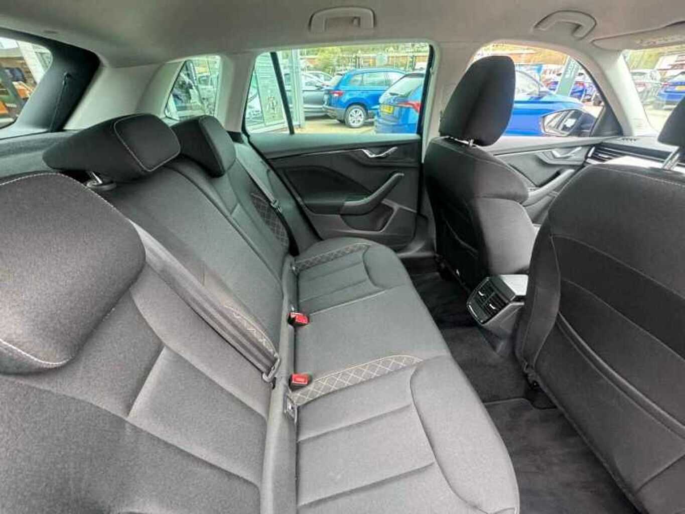 SKODA Kamiq 1.0 TSI (109ps) SE Drive SUV