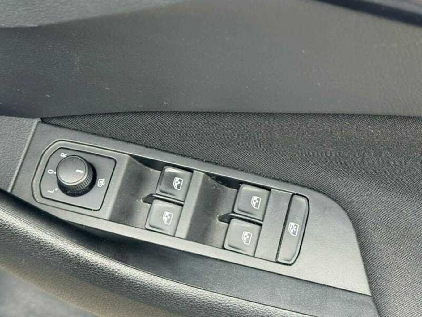 SKODA Kamiq 1.0 TSI (109ps) SE Drive SUV