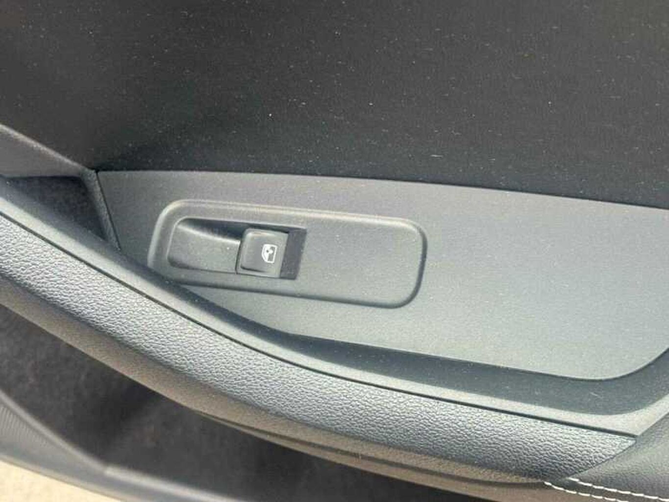 SKODA KODIAQ 2.0 TDI SE Drive 5dr DSG [7 Seat]
