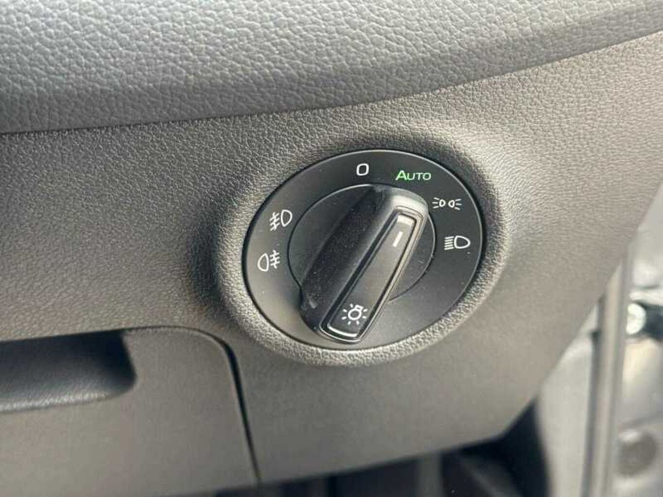 SKODA KODIAQ 2.0 TDI SE Drive 5dr DSG [7 Seat]