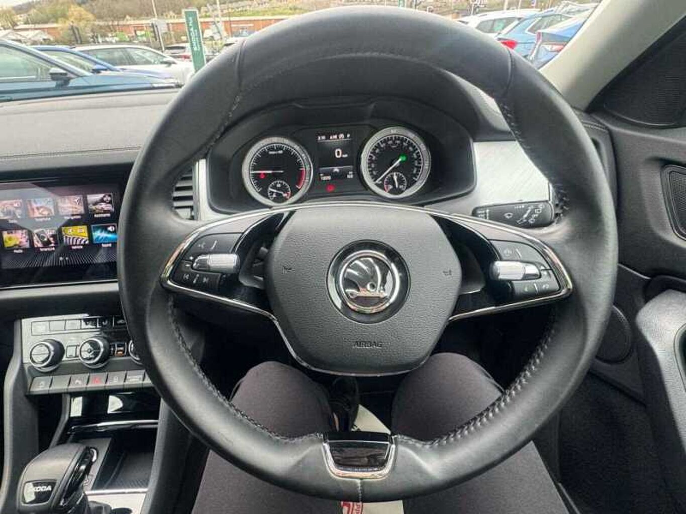 SKODA KODIAQ 2.0 TDI SE Drive 5dr DSG [7 Seat]