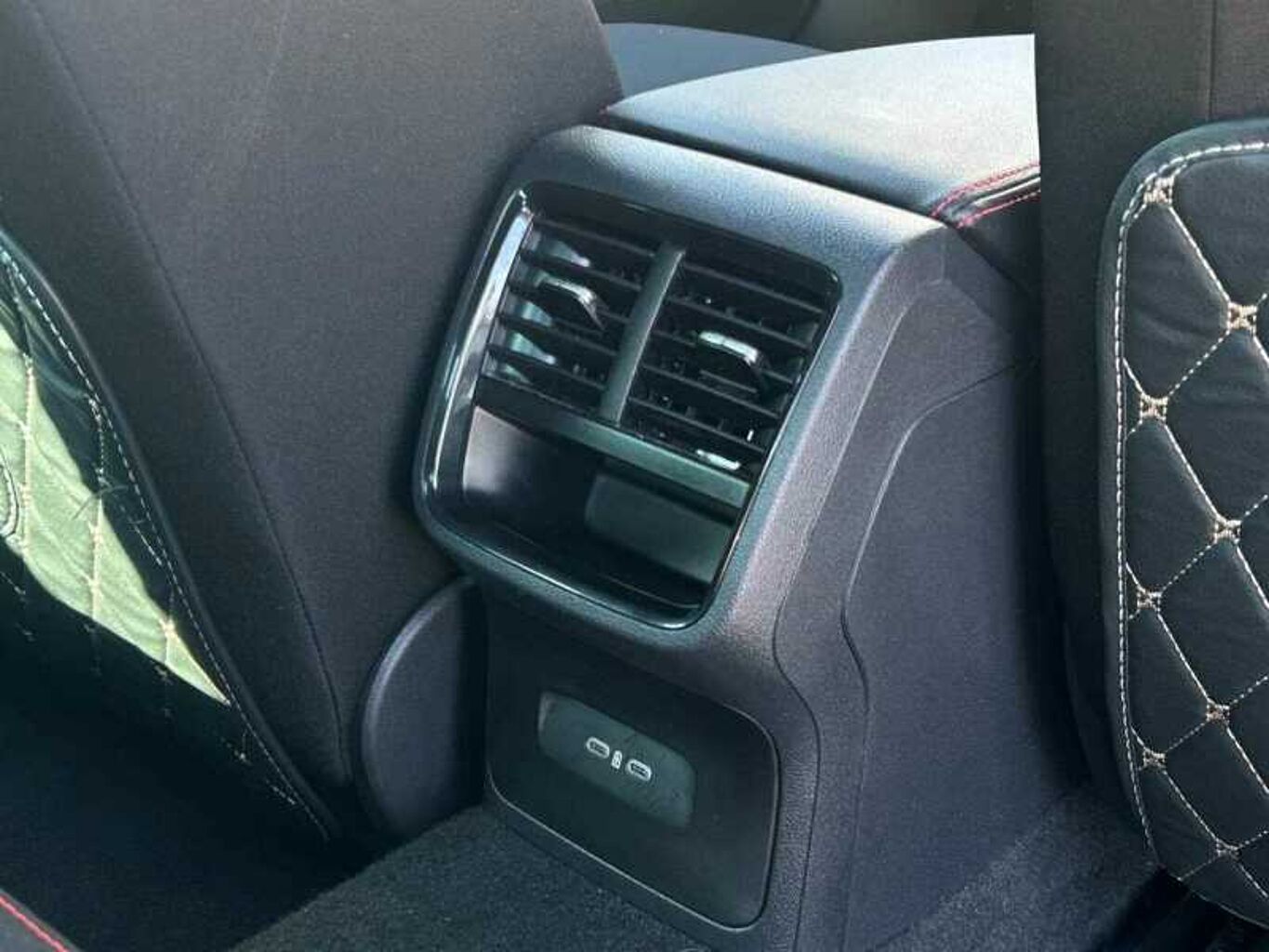 SKODA OCTAVIA 2.0 TDI 200 vRS 4x4 5dr DSG