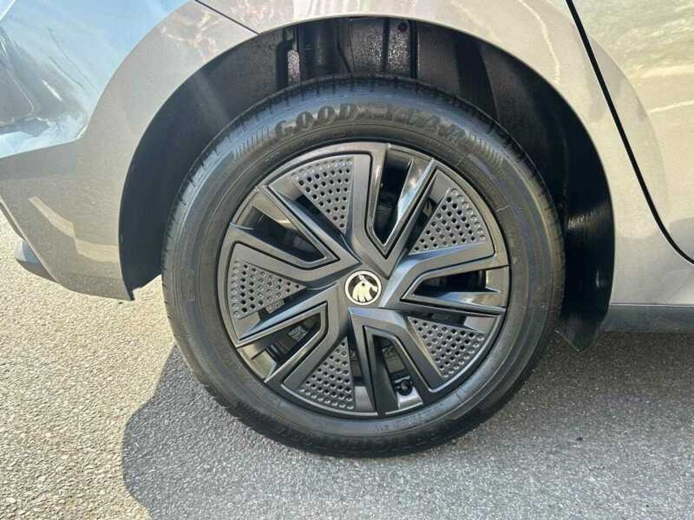 SKODA FABIA 1.0 TSI 110 Colour Edition 5dr