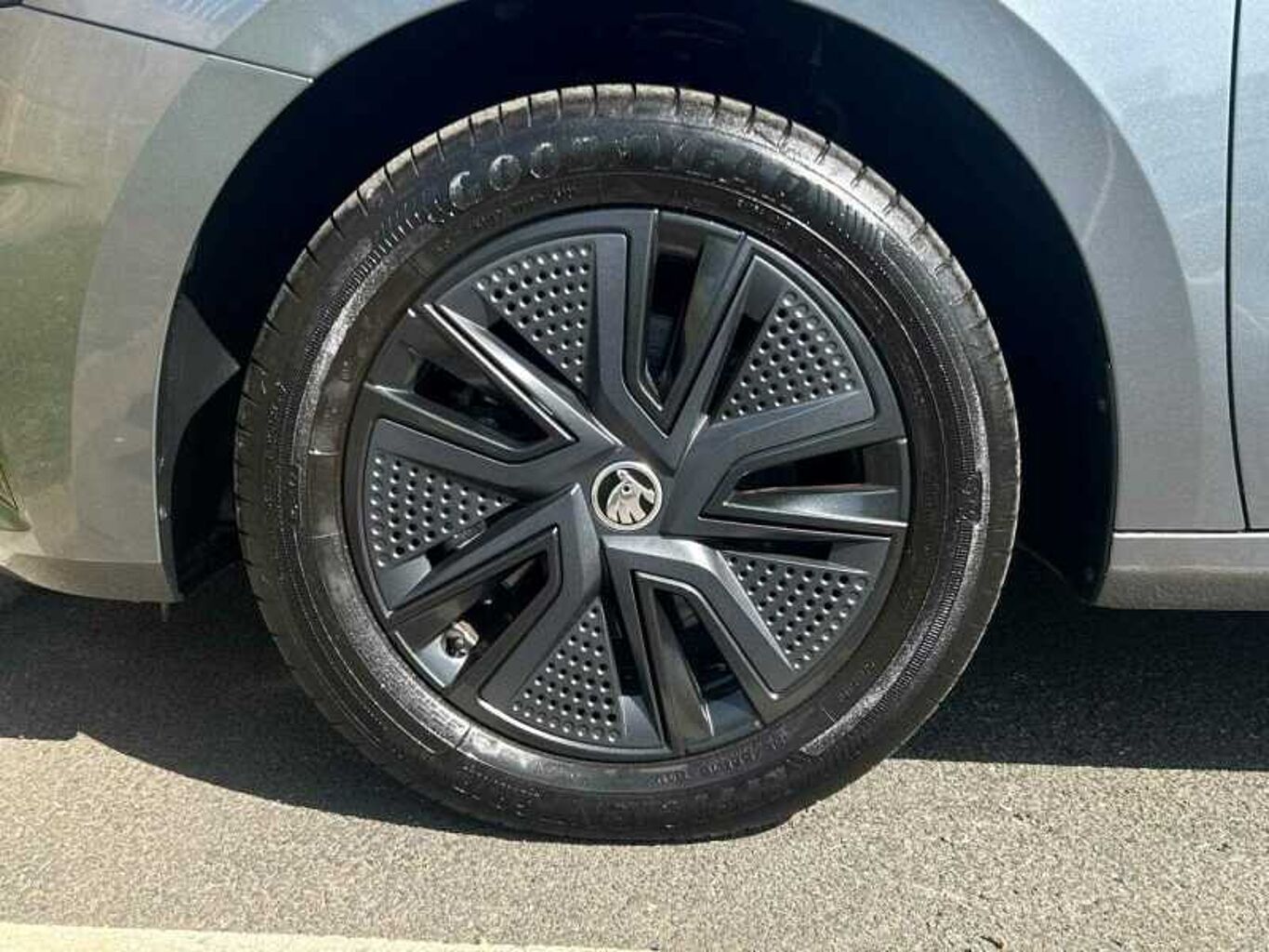 SKODA FABIA 1.0 TSI 110 Colour Edition 5dr