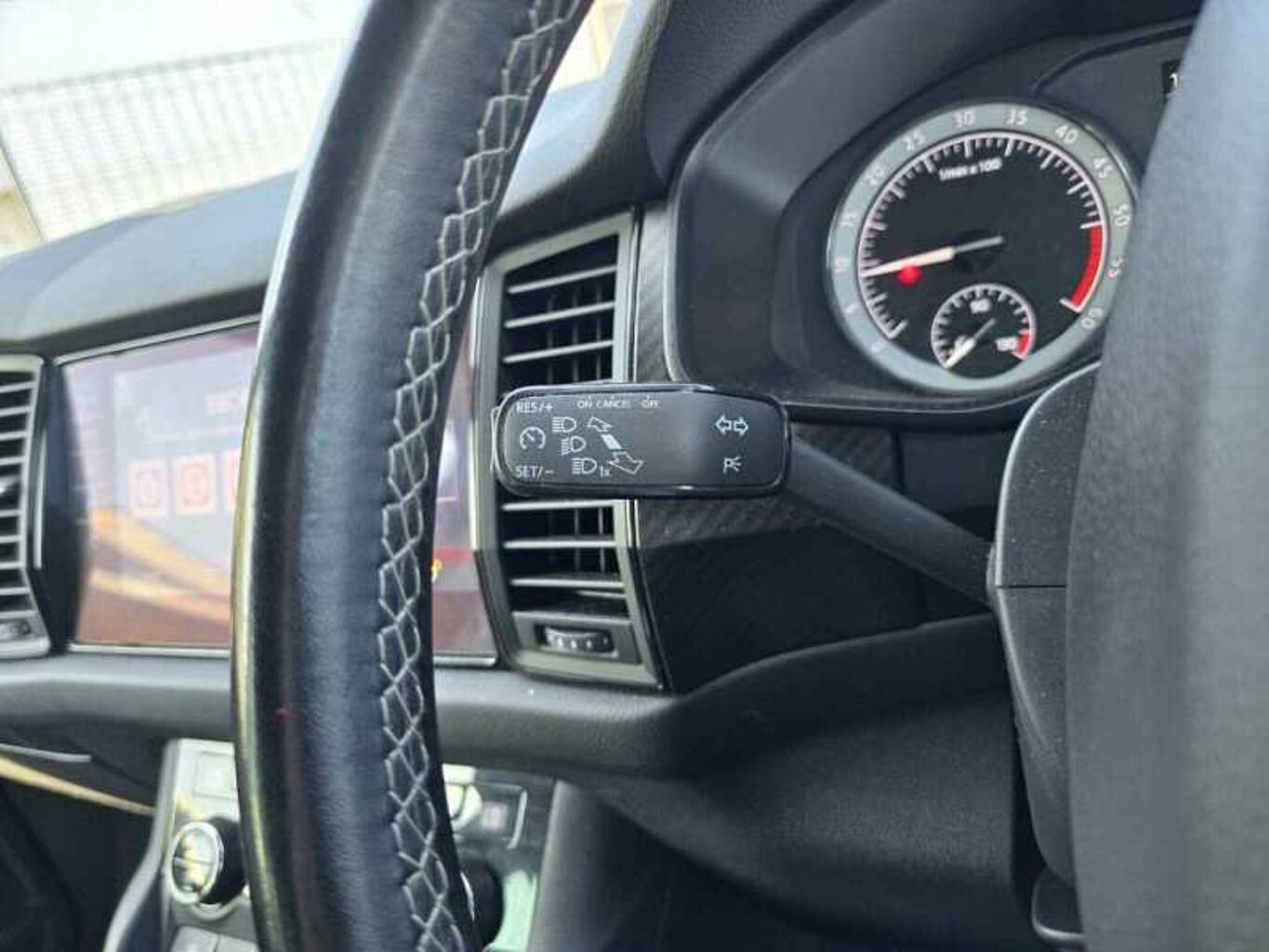 SKODA Kodiaq 2.0TDI (150ps) 4X4 Sportline (7 seats) SCR