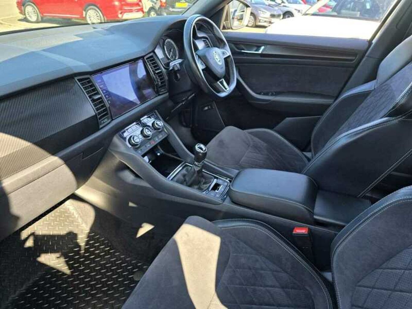 SKODA Kodiaq 2.0TDI (150ps) 4X4 Sportline (7 seats) SCR