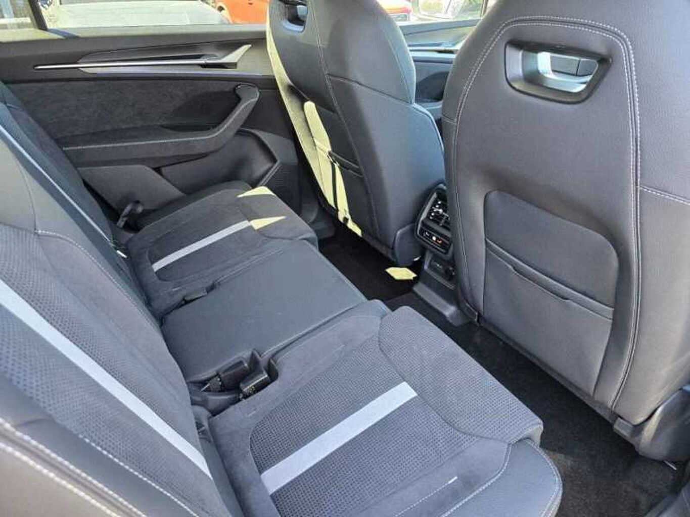 SKODA KODIAQ 2.0 TDI 193 SportLine 4X4 5dr DSG [7 Seat]