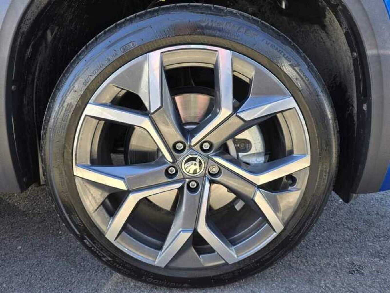 SKODA KODIAQ 2.0 TDI 193 SportLine 4X4 5dr DSG [7 Seat]