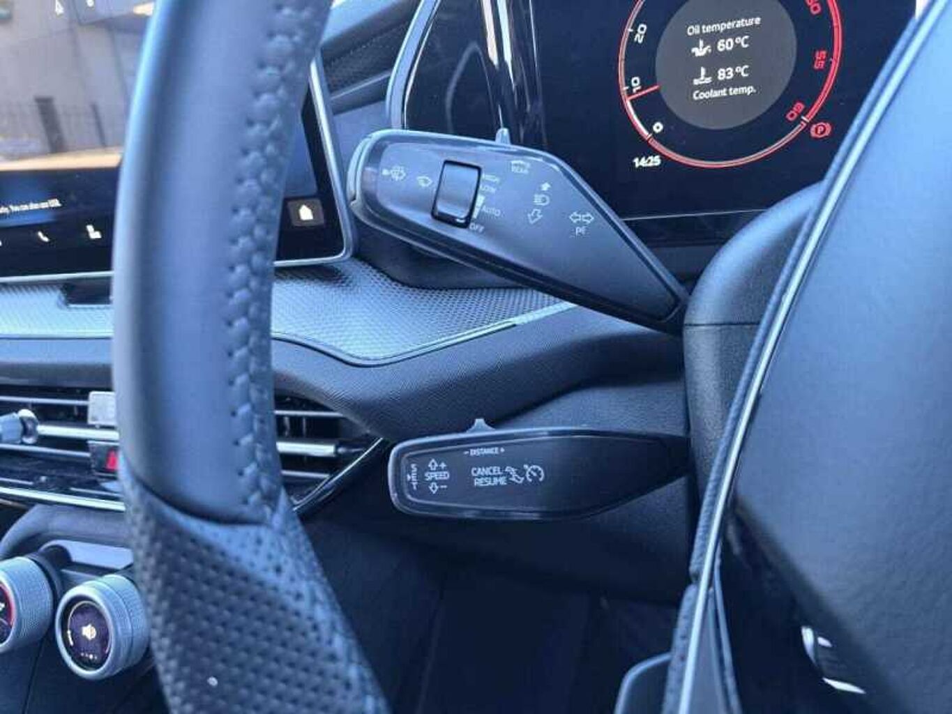 SKODA KODIAQ 2.0 TDI 193 SportLine 4X4 5dr DSG [7 Seat]