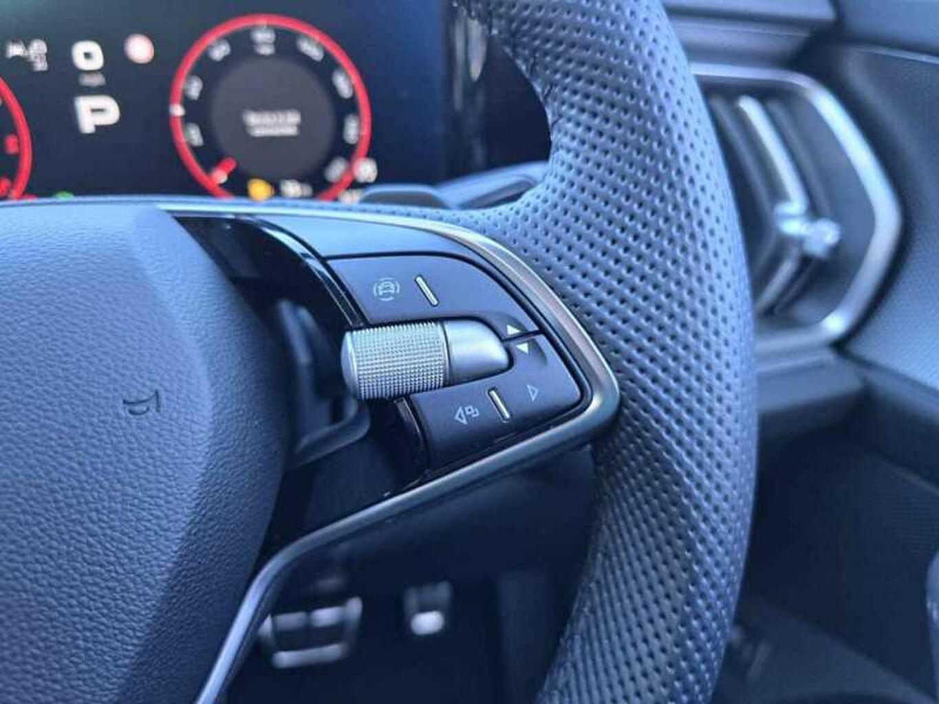 SKODA KODIAQ 2.0 TDI 193 SportLine 4X4 5dr DSG [7 Seat]