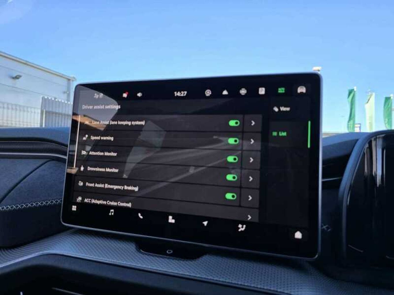SKODA KODIAQ 2.0 TDI 193 SportLine 4X4 5dr DSG [7 Seat]