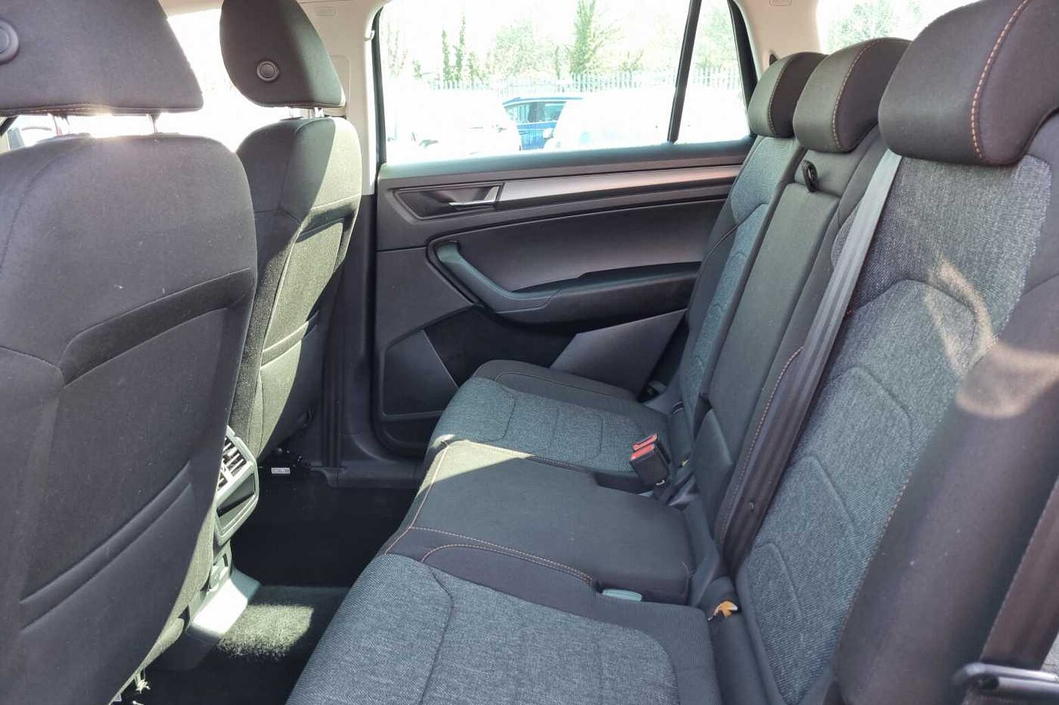 SKODA KODIAQ 1.5 TSI SE Drive 5dr [7 Seat]