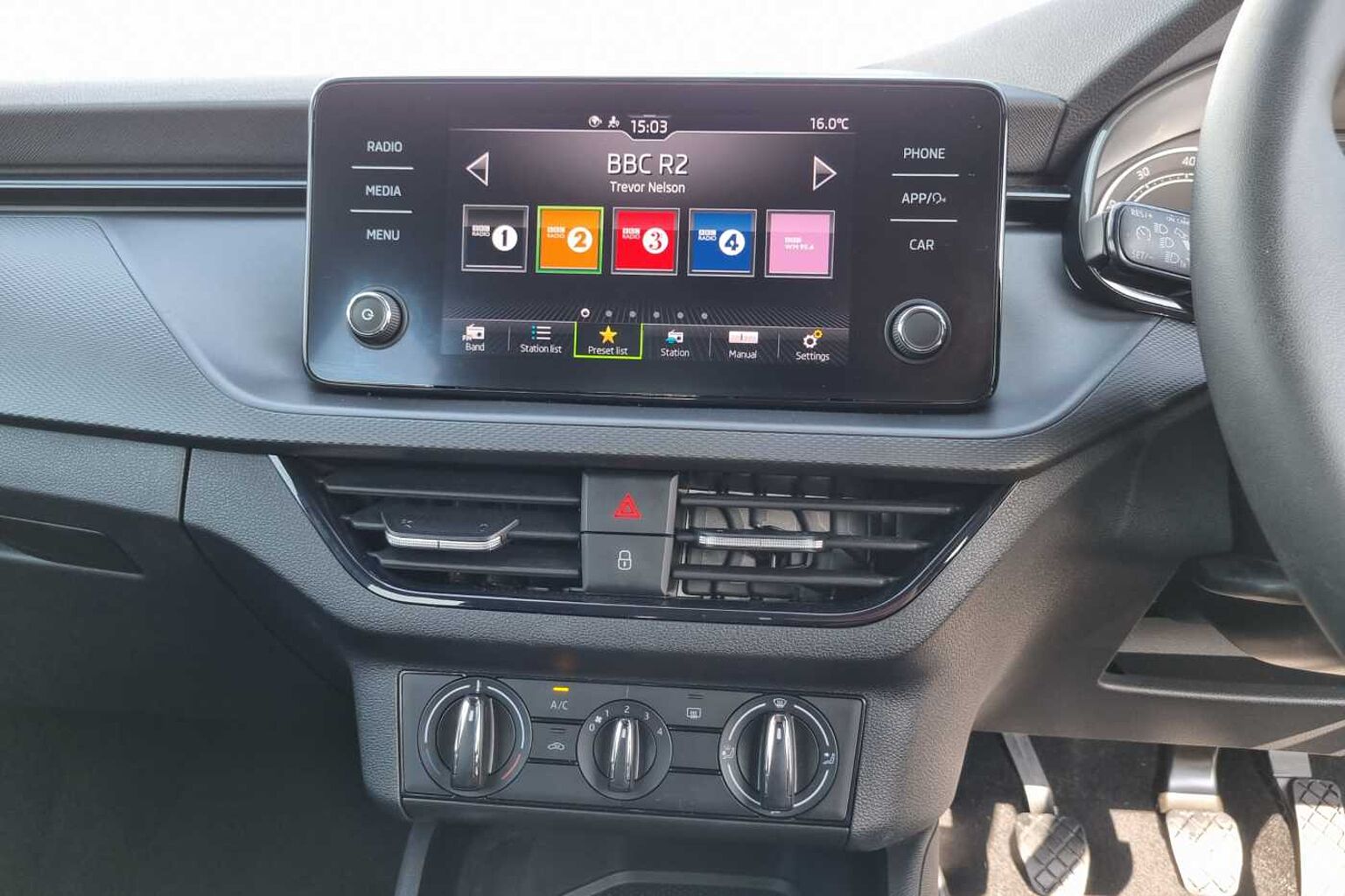 SKODA SCALA 1.0 TSI 95 SE 5dr