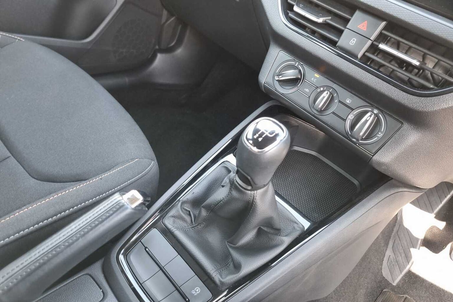 SKODA SCALA 1.0 TSI 95 SE 5dr