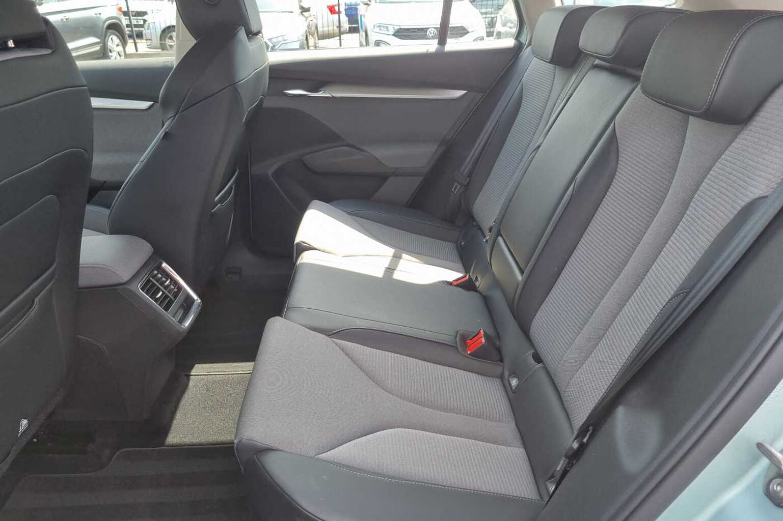 SKODA ENYAQ 150kW 80 Loft 82kWh 5dr Auto [125kW]