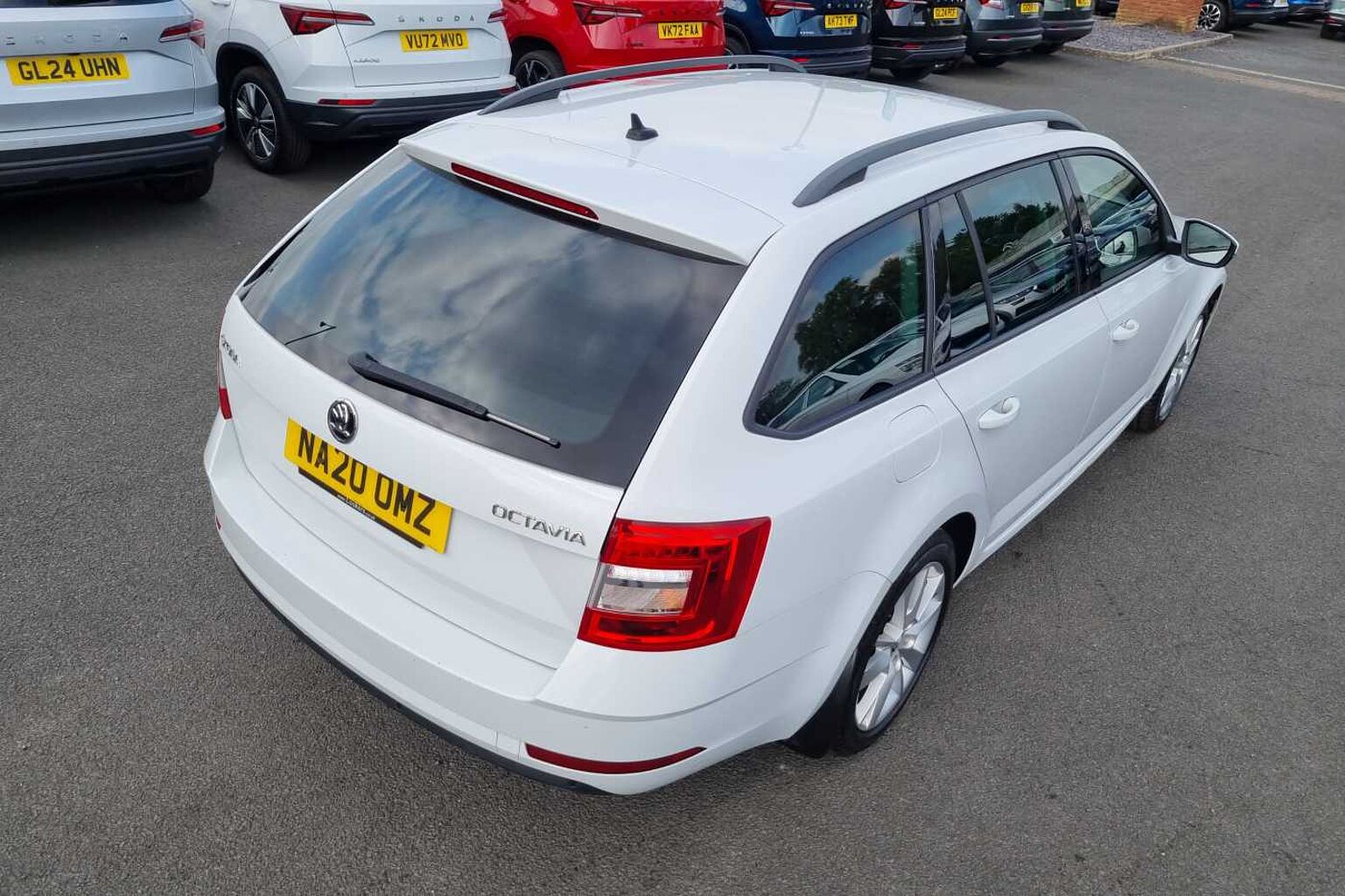 SKODA OCTAVIA 1.5 TSI SE L 5dr DSG