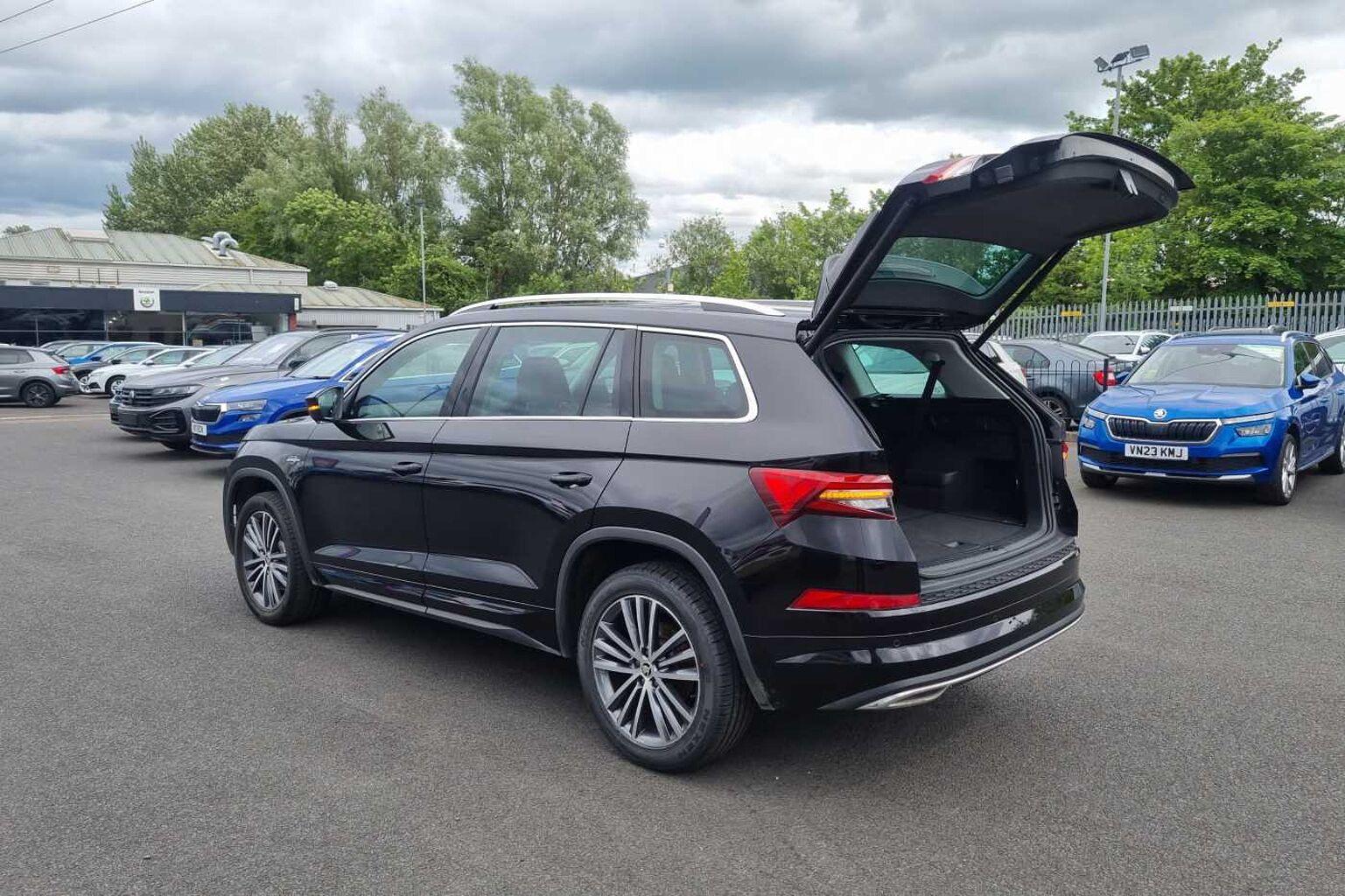 SKODA KODIAQ 2.0 TSI 190 Laurin + Klement 4X4 5dr DSG [7 Seat]