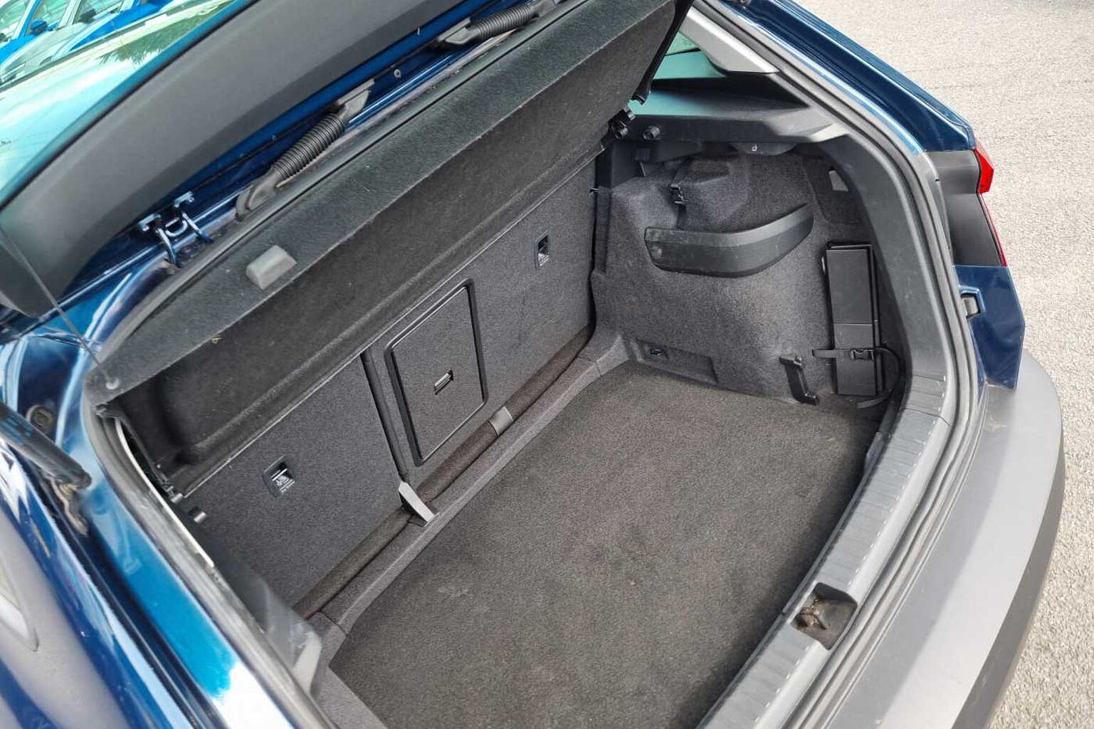 SKODA KAROQ 1.5 TSI SE Technology 5dr DSG