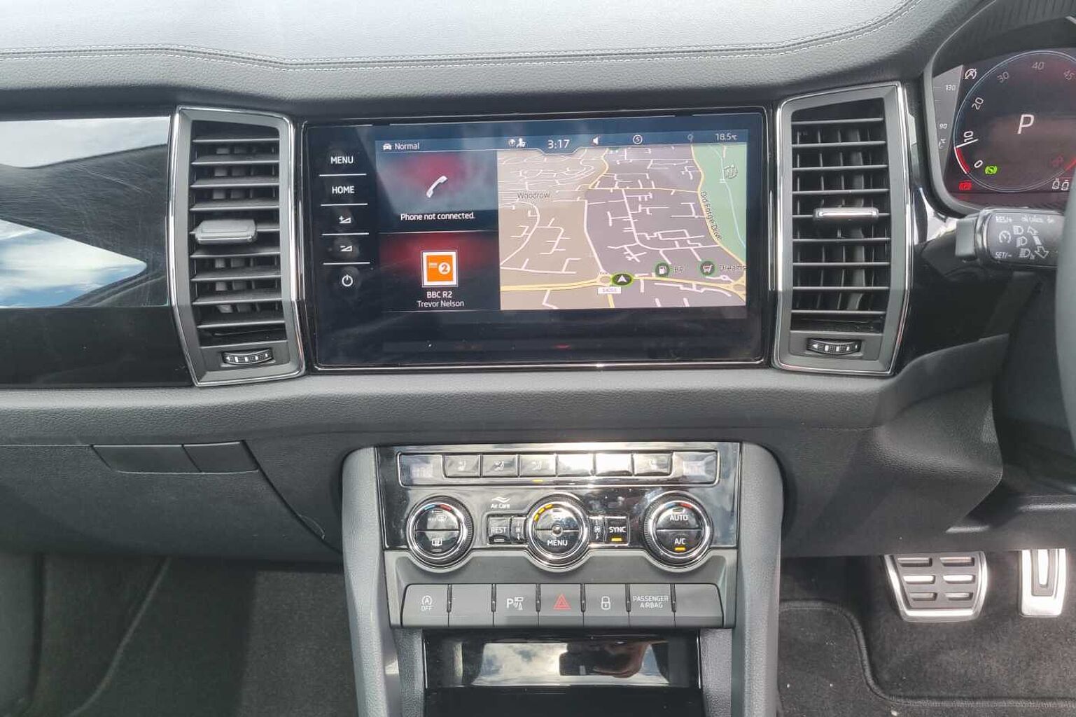 SKODA KODIAQ 2.0 TDI 200 Laurin + Klement 4X4 5dr DSG [7 Seat]