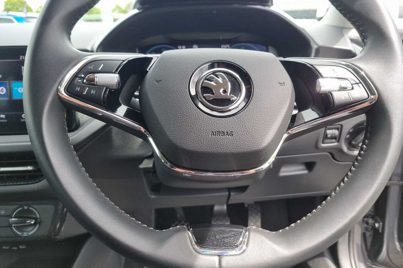 SKODA FABIA 1.0 TSI 110 Colour Edition 5dr