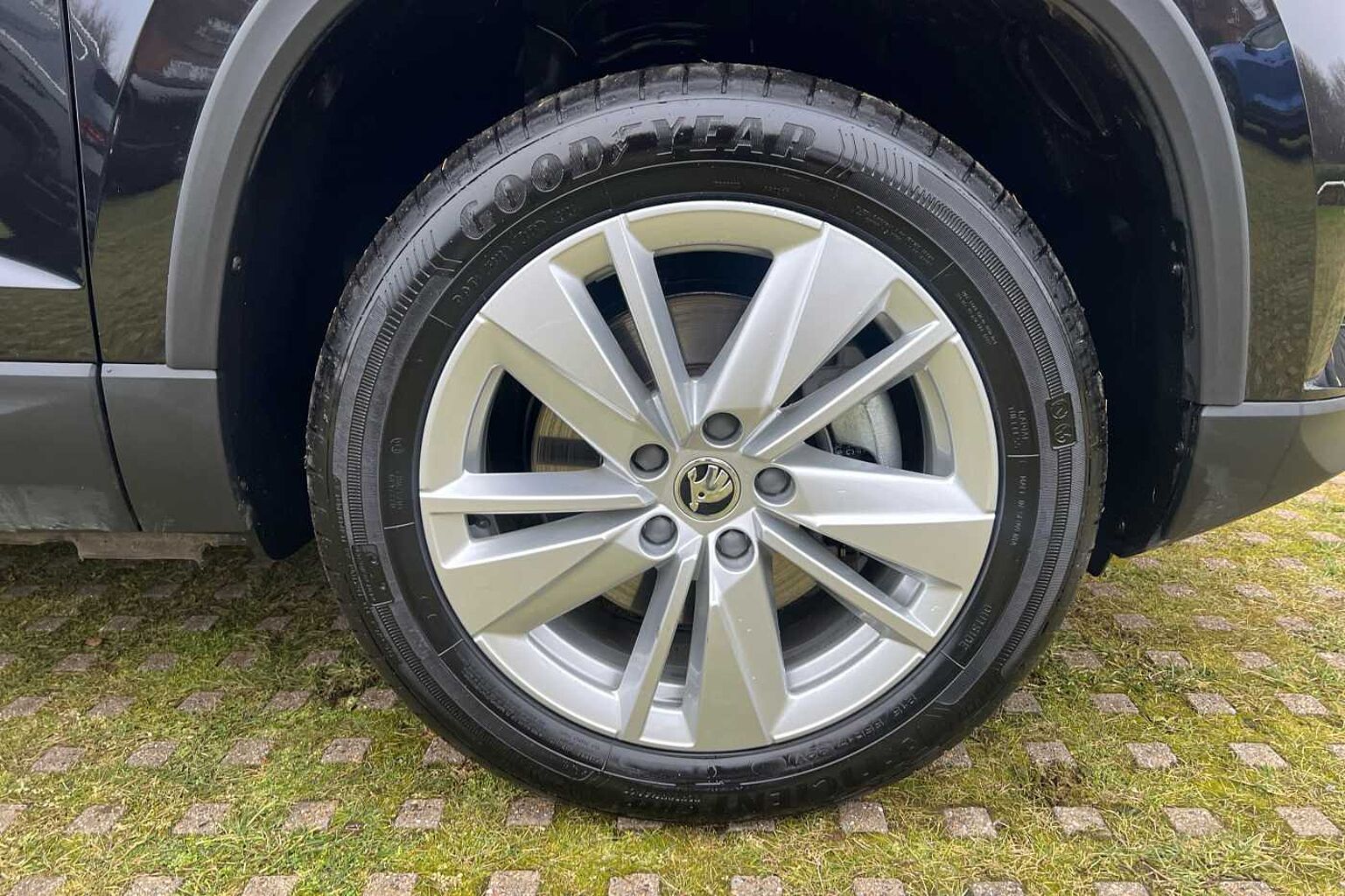 SKODA KAROQ 1.5 TSI SE Drive 5dr DSG