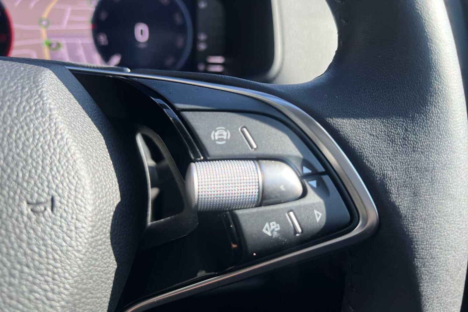 SKODA KAROQ 1.0 TSI 116 SE Drive 5dr