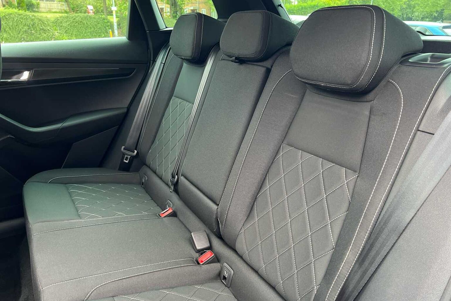 SKODA KAROQ 1.5 TSI Sportline 5dr DSG