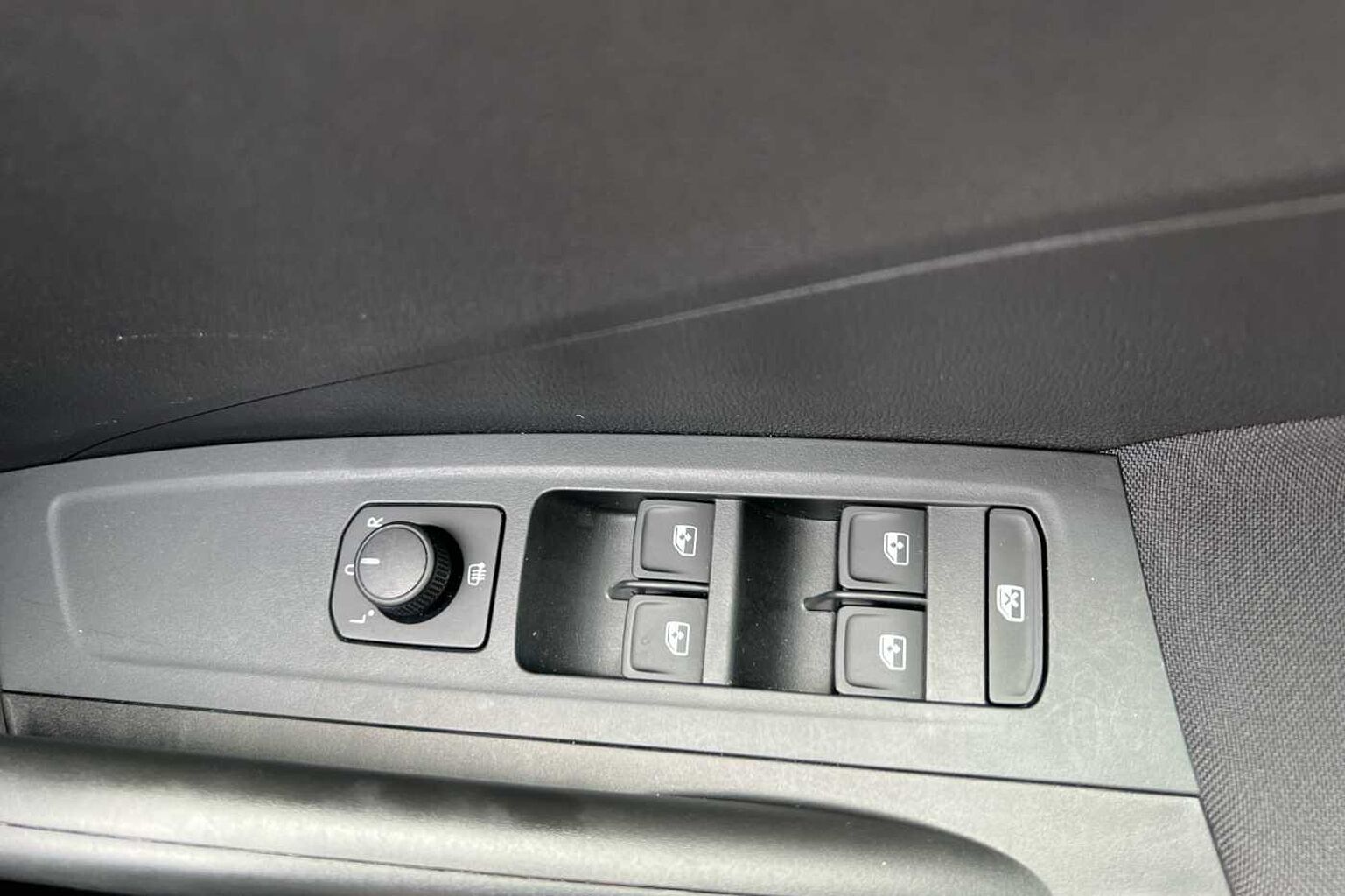SKODA FABIA 1.0 TSI 116 Colour Edition 5dr DSG