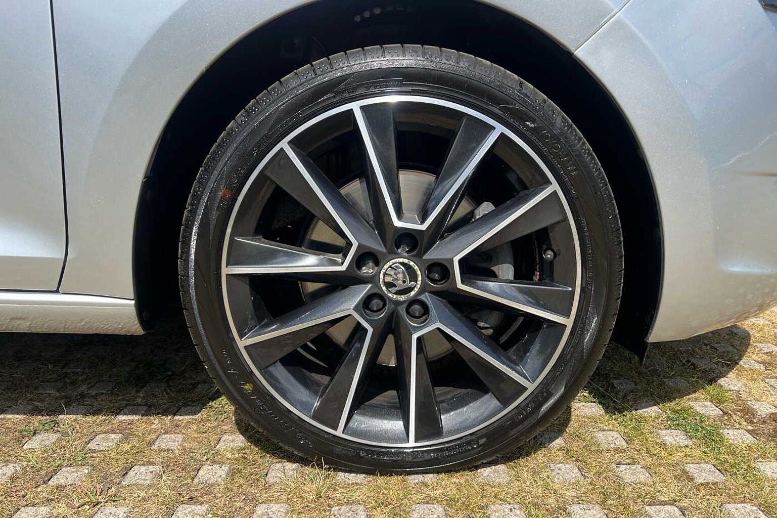 SKODA RAPID Spaceback 1.0 TSI 110 SE Sport 5dr