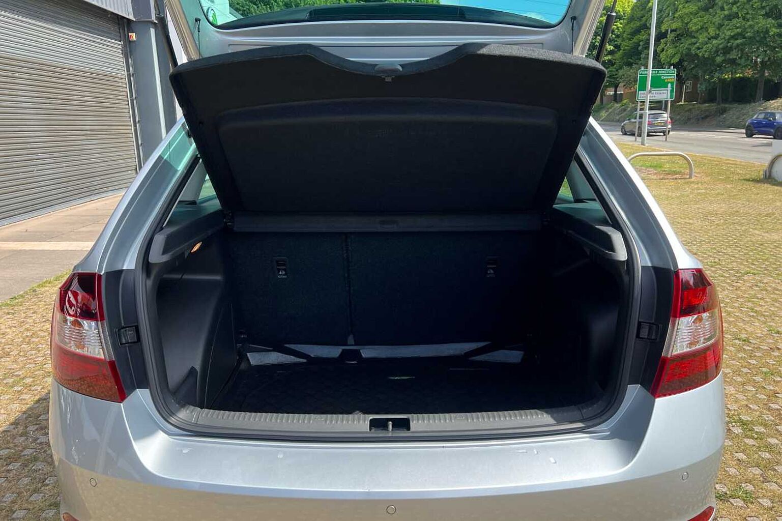 SKODA RAPID Spaceback 1.0 TSI 110 SE Sport 5dr
