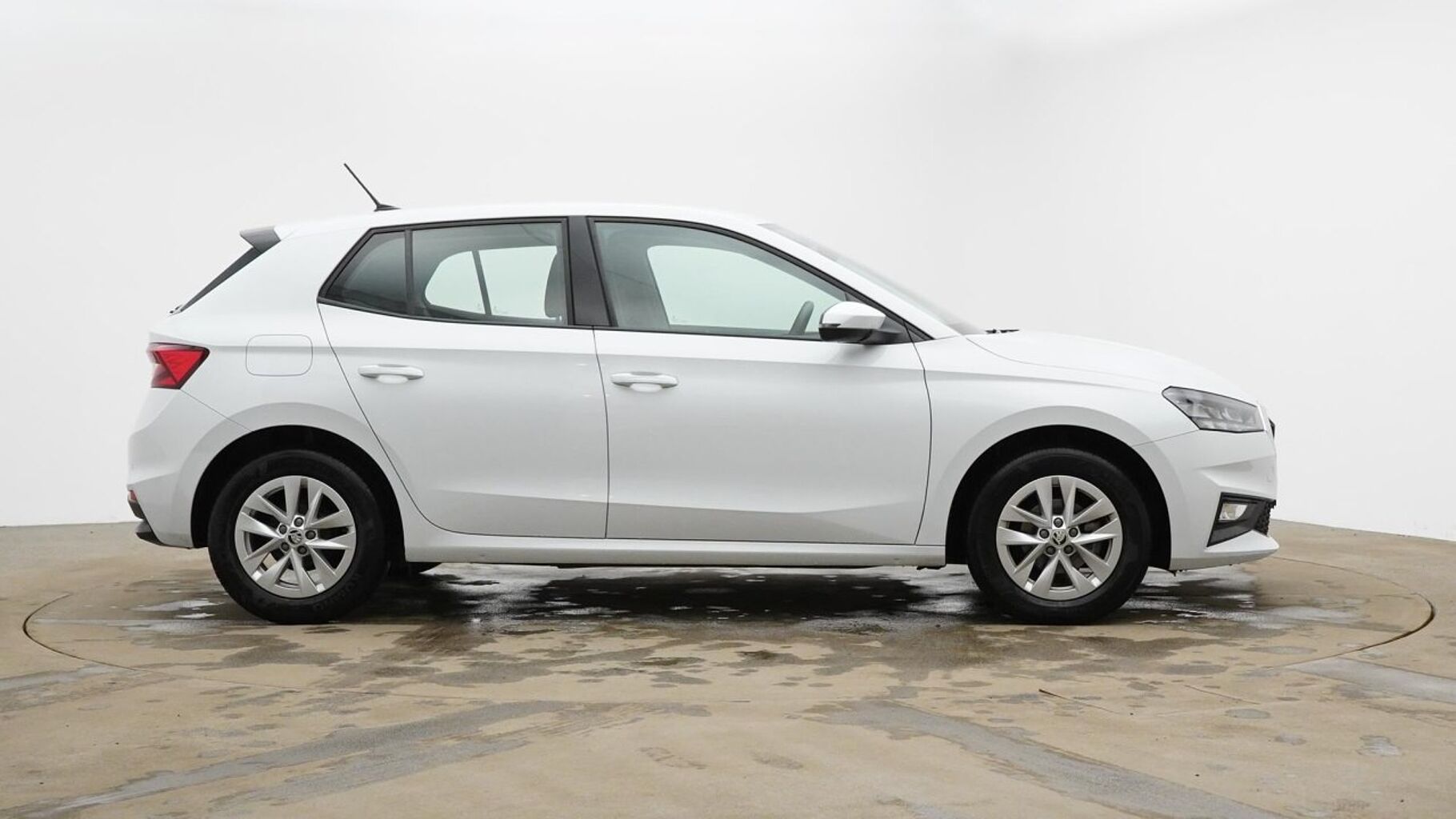 SKODA FABIA 1.0 MPI 80 SE Comfort 5dr