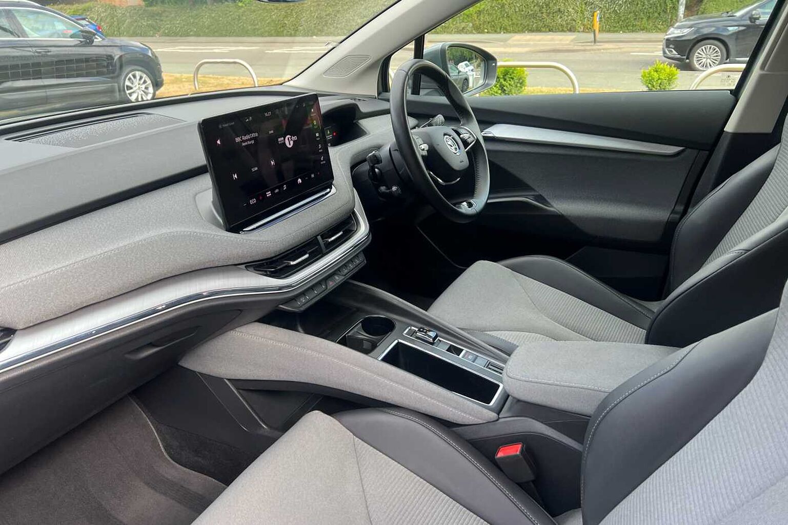 SKODA ENYAQ 132kW 60 ecoSuite 62kWh 5dr Auto [120kW]