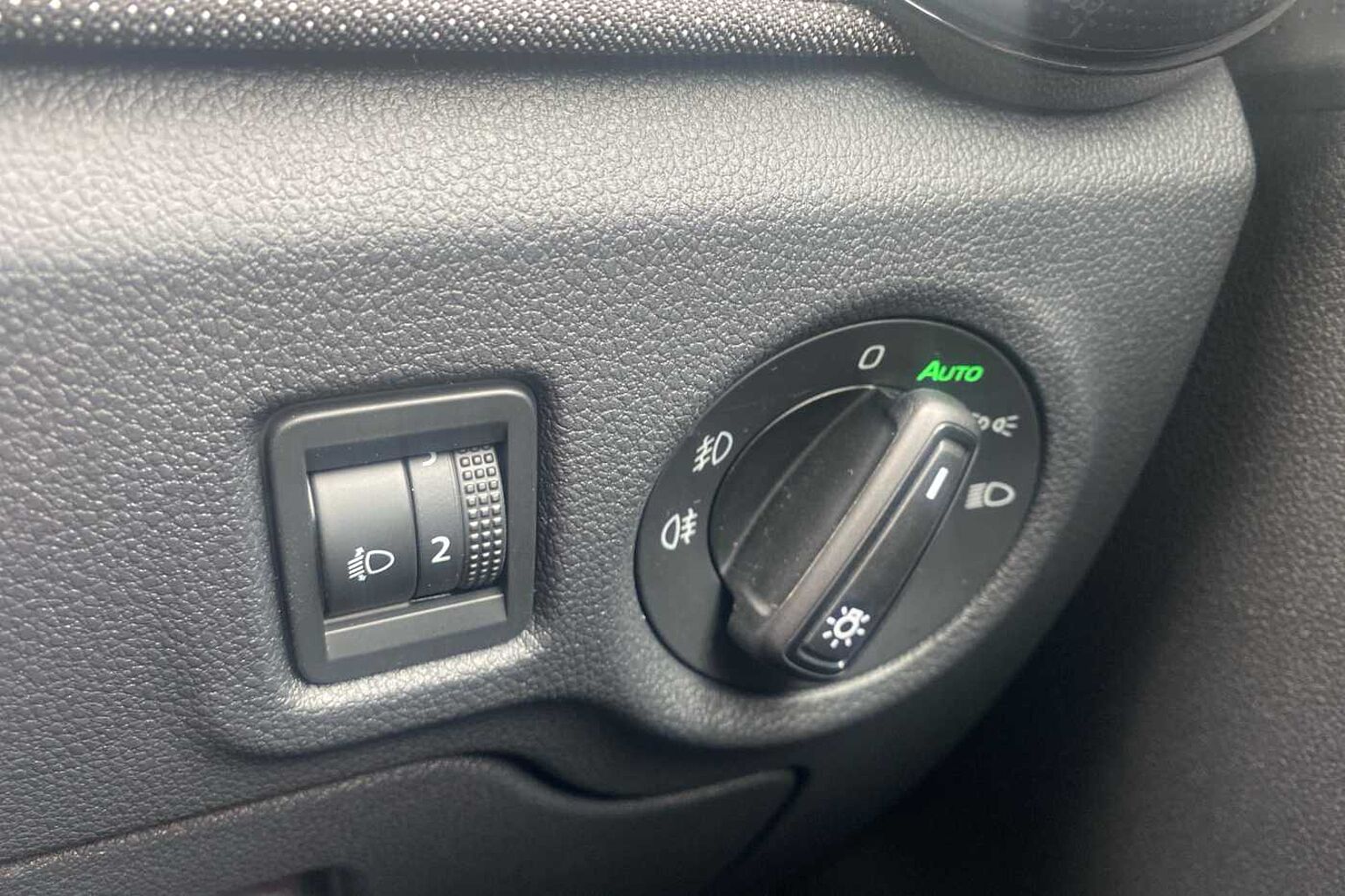 SKODA FABIA 1.0 TSI Colour Edition 5dr