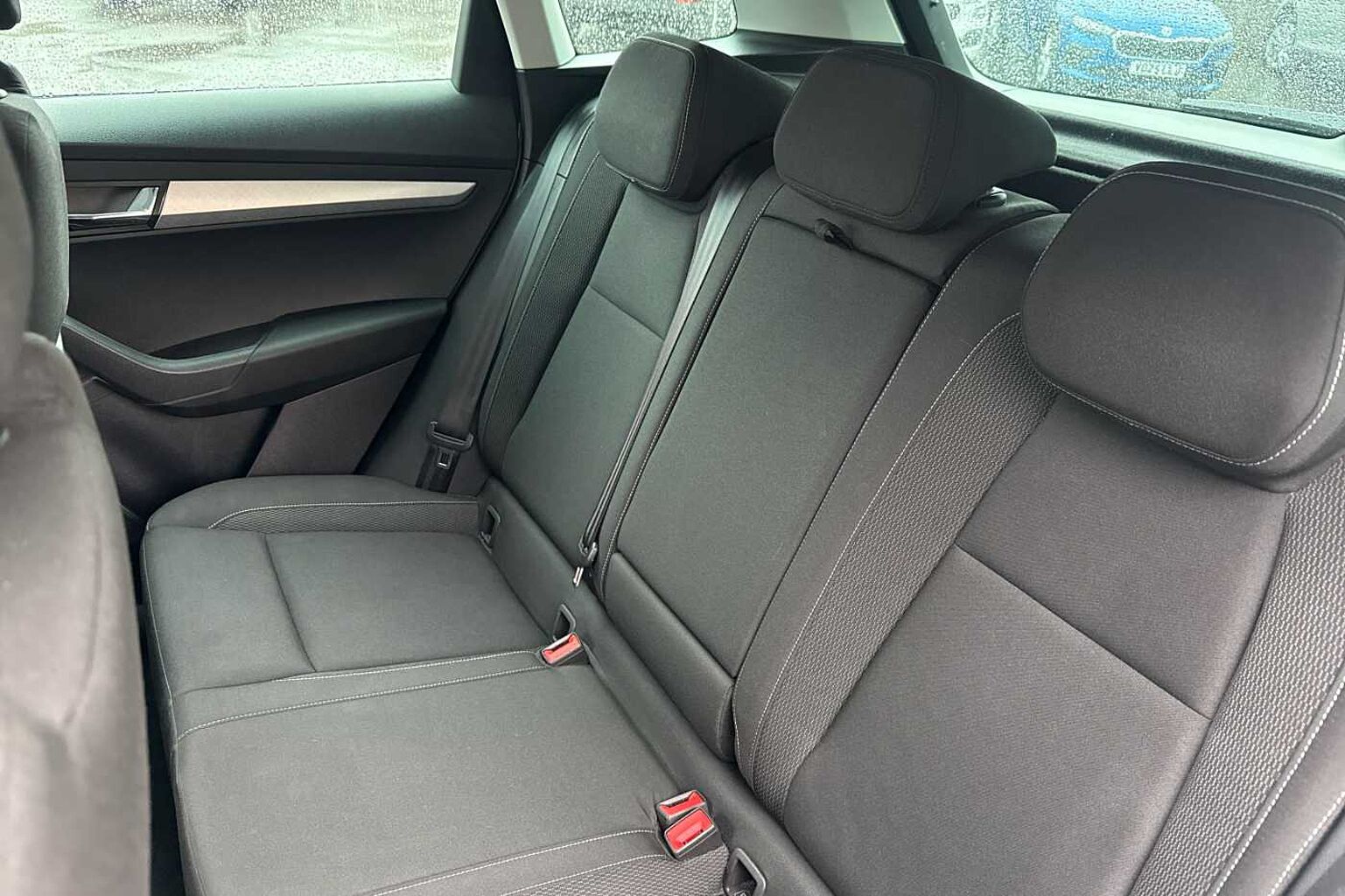 SKODA KAROQ 1.5 TSI SE Drive 5dr DSG