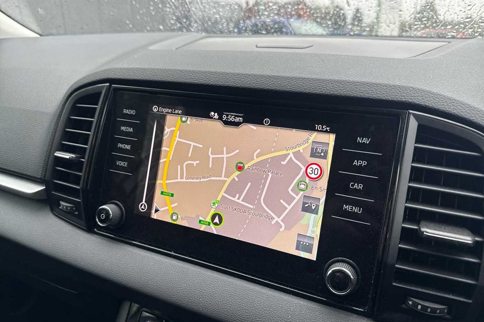 SKODA KAROQ 1.5 TSI SE Drive 5dr DSG