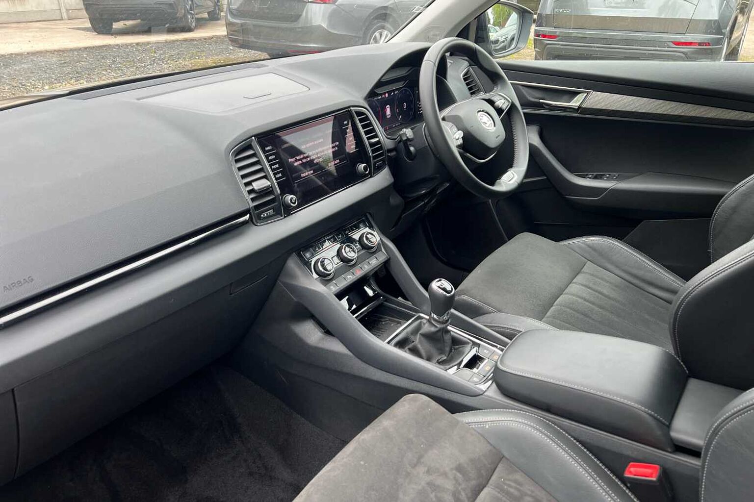 SKODA KAROQ 1.0 TSI 116 SE L 5dr