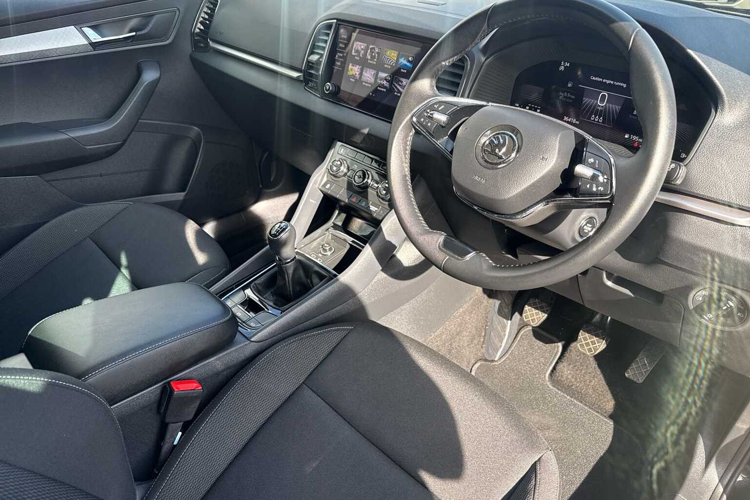 SKODA KAROQ 2.0 TDI SE Drive 5dr