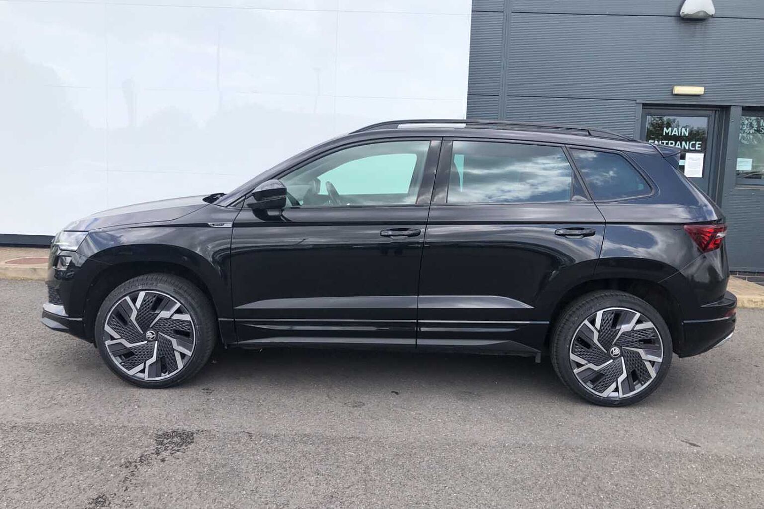 SKODA Karoq SUV 1.5 TSI (150ps) SportLine ACT DSG